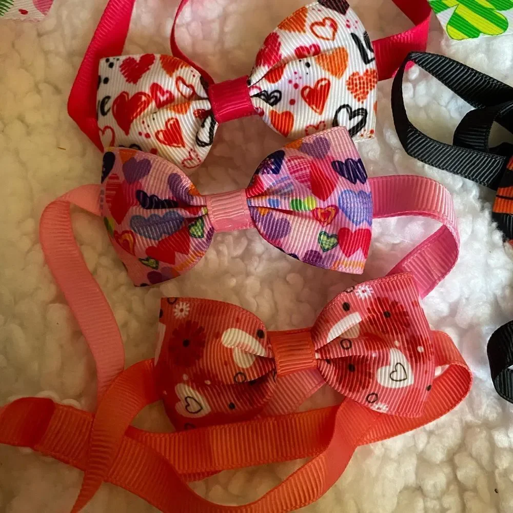 (18) Holiday Dog Collars